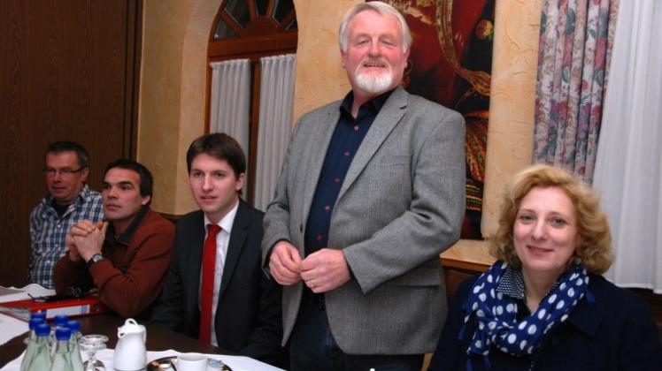 SPD diskutiert in Emsbüren über Große | NOZ