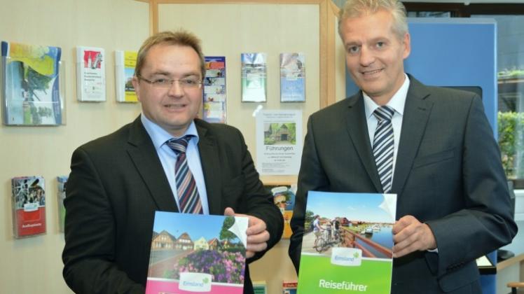 Gemeinsam werben sie für den Ausbau der touristischen Angebote: Bürgermeister Werner Schräer (links) und Geschäftsführer Uwe Carli. 