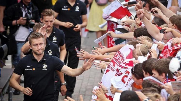 Schweren Herzens verabschieden sich Jakub Blaszczykowski und Co. von ihren Fans. Schweren Herzens verabschieden sich Jakub Blaszczykowski und Co. von ihren Fans.