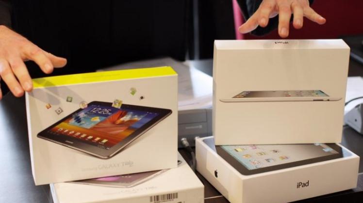 Apple wirft Samsung vor, mit dem Tablet Galaxy Tab 10.1 das iPad kopiert zu haben.