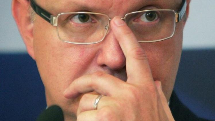 EU-Währungskommissar Olli Rehn ließ in Brüssel von seinem Sprecher erklären, für Griechenland sei der «Augenblick der Wahrheit» gekommen.