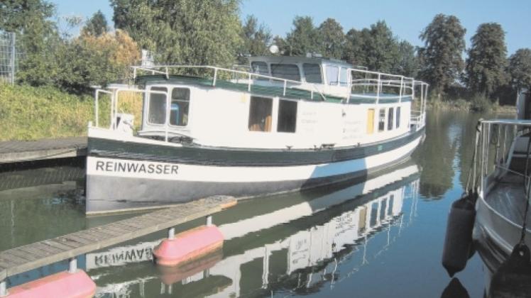 Das Laborschiff „Reinwasser“ kommt wieder nach Bramsche. Dann können wieder Wasserproben untersucht werden, um die Wasserqualität von Privatbrunnen zu ermitteln. Das Laborschiff „Reinwasser“ kommt wieder nach Bramsche. Dann können wieder Wasserproben untersucht werden, um die Wasserqualität von Privatbrunnen zu ermitteln.