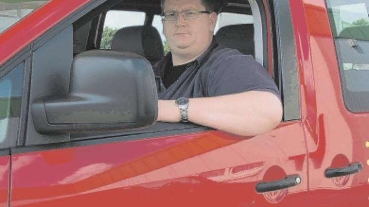 Taxifahrer Horst Eckrodt hat Ärger. Grund ist ein Bescheid vom Ordnungsamt der Stadt Münster. Die Folgen: Geldbuße, Punkte in Flensburg und ein Fahrverbot. Taxifahrer Horst Eckrodt hat Ärger. Grund ist ein Bescheid vom Ordnungsamt der Stadt Münster. Die Folgen: Geldbuße, Punkte in Flensburg und ein Fahrverbot.
