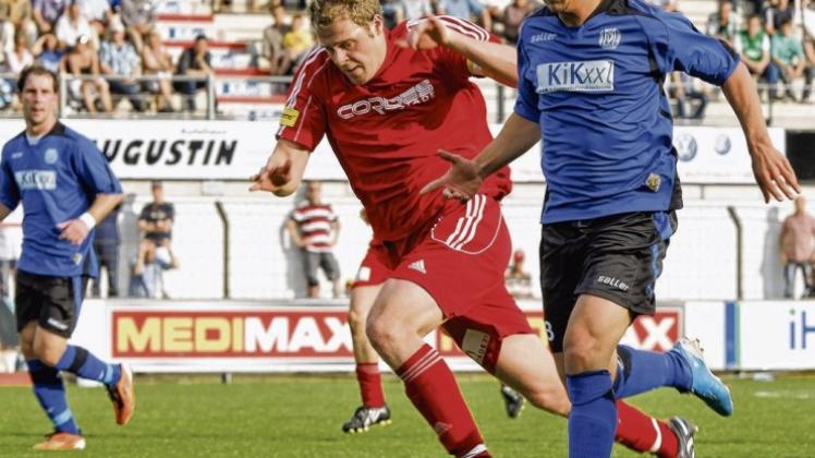 Kennt sich aus bei Hannover 96: Sebastian Schepers (r.) spielte dort in der Jugend. Am Samstag kehrt der Harener mit dem SV Meppen zurück in die AWD-Arena. 