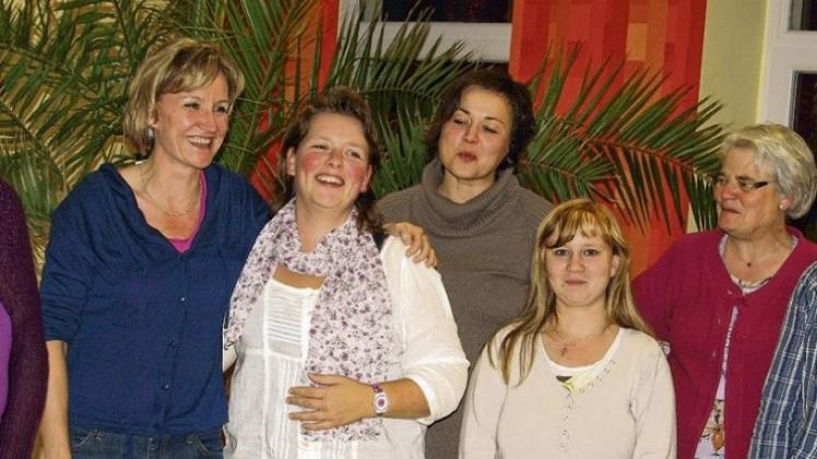 Am Herzen liegt ihnen der Kindergarten in Wersen auch weiterhin (von links): Barbara Hilgemann, Anja Echelmeyer, Stephanie Gabard, Petra Hövelbernd, Claudia Schröder, Ellen Grothaus und Kristin Huntmann. Am Herzen liegt ihnen der Kindergarten in Wersen auch weiterhin (von links): Barbara Hilgemann, Anja Echelmeyer, Stephanie Gabard, Petra Hövelbernd, Claudia Schröder, Ellen Grothaus und Kristin Huntmann.