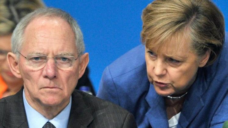 Finanzminister Wolfgang Schäuble droht im griechischen Schuldendrama nachdrücklich mit einem Zahlungsstopp.