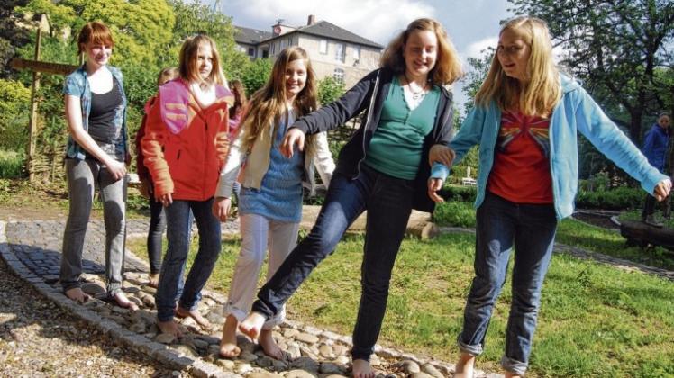 Barfuß in die große Pause