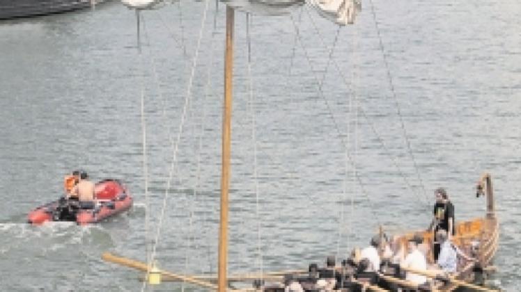 Hingucker: Die „Victoria“ war gestern erstmals „auf Pa trouille“ im Bramscher Hafen. 