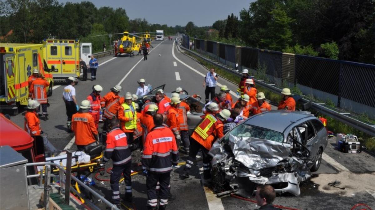 Schwerer Unfall In Bramsche: 43-jähriger Mann Und 55-jährige | NOZ