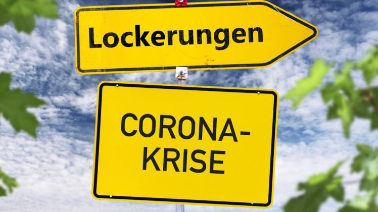 Ab dem 3. April fallen in Schleswig-Holstein fast alle Corona-Regeln. Im ÖPNV und in besonders geschützten Einrichtungen bleibt allerdings eine Maskenpflicht bestehen. Eine Übersicht.