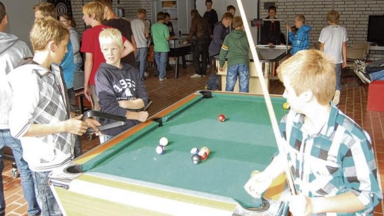 Kickern, Billard, Tischtennis? Die 320 Schüler an der Heinrich-Middendorf-Schule haben mehrere Freizeitangebote zur Auswahl. 