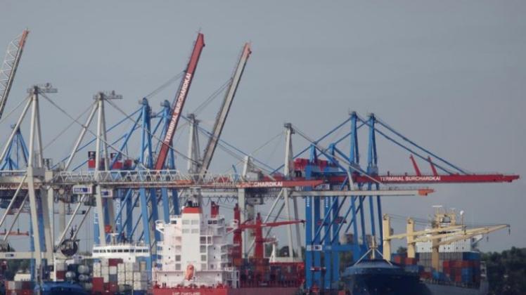 Containerschiffe im Hamburger Hafen: Der Export ist nach wie vor Motor der deutsche Wirtschaftserholung.