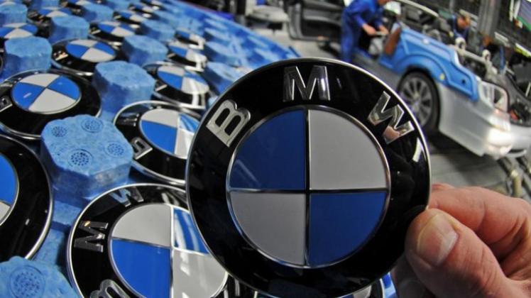 BMW verkaufte in den ersten elf Monaten des Jahres rund 1,3 Millionen Autos und damit mehr als im gesamten Jahr 2009. BMW verkaufte in den ersten elf Monaten des Jahres rund 1,3 Millionen Autos und damit mehr als im gesamten Jahr 2009.