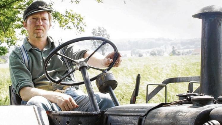 „Günther der Treckerfahrer“ nimmt Melle aufs