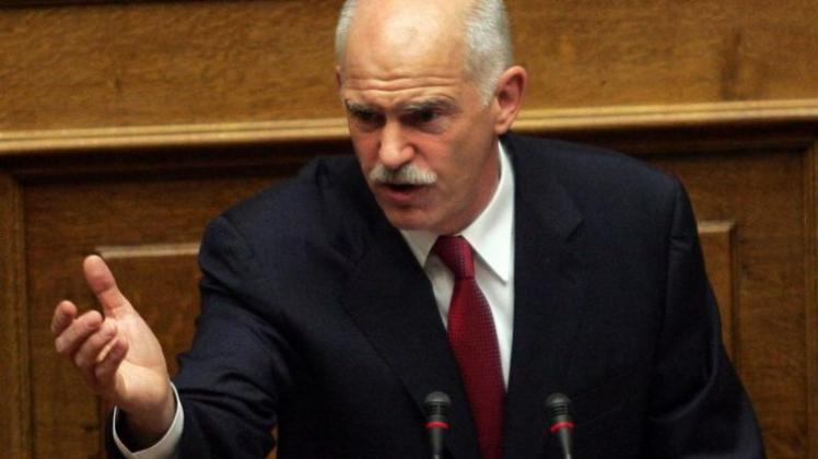 Regierungschef Papandreou bei seiner Rede zum Sparhaushalt.