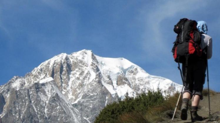 Fordert immer wieder Todesopfer: Der Montblanc auf französischer Seite ist mit 4810 Metern der höchste Gipfel der Alpen. (Archivbild)