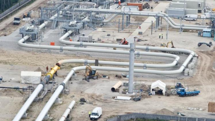 Seit Januar 2011 wurden an Land rund 300 Meter Rohre je Pipelinestrang verlegt: Nord Stream gilt als größtes Energieprojekt Europas.