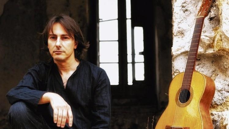Preisgekrönter Liedermacher in Italien: Pippo Pollina beeindruckt durch seine Songs, aber auch durch seine Haltung zu unbequemen Themen. 
