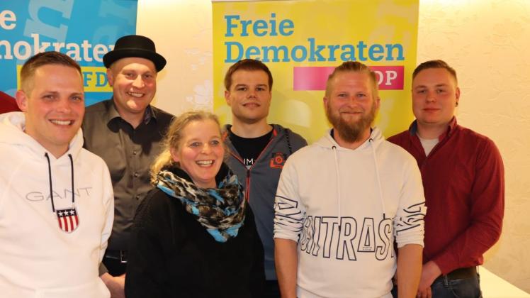 Das ist der neue Vorstand der FDP Westerkappeln (v.l.): Sascha Moldenauer, Dennis Nieporte, Katja Otte, Dominic Turkowski, Jannik Radetz und Dominik Niederbrüning.