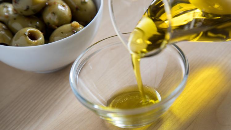 Öko-Tester: Fast alle Olivenöle mit Mineralöl verunreinigt