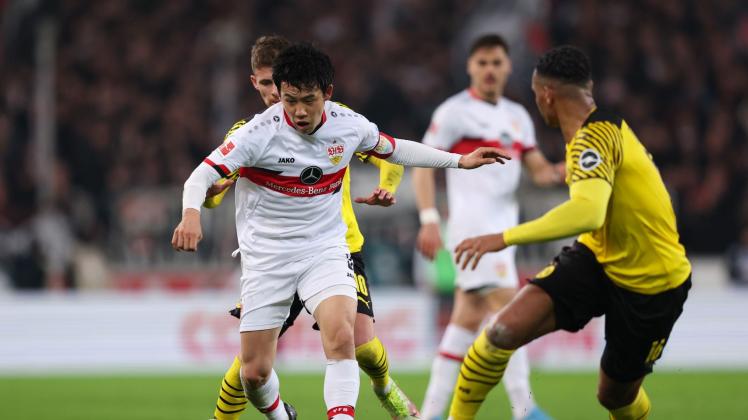 Stuttgarts Wataru Endo (l) könnte gegen Hertha wieder in die Startelf zurückkehren. Foto: Tom Weller/dpa Stuttgarts Wataru Endo (l) könnte gegen Hertha wieder in die Startelf zurückkehren. Foto: Tom Weller/dpa