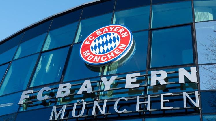 ARCHIV - Der FC Bayern München plant für den Juli wieder eine «Summer Tour» in die USA. Foto: Jann Philip Gronenberg/dpa - WICHTIGER HINWEIS: Gemäß den Vorgaben der DFL Deutsche Fußball Liga bzw. des DFB Deutscher Fußball-Bund ist es untersagt, in dem Stadion und/oder vom Spiel angefertigte Fotoaufnahmen in Form von Sequenzbildern und/oder videoähnlichen Fotostrecken zu verwerten bzw. verwerten zu lassen. ARCHIV - Der FC Bayern München plant für den Juli wieder eine «Summer Tour» in die USA. Foto: Jann Philip Gronenberg/dpa - WICHTIGER HINWEIS: Gemäß den Vorgaben der DFL Deutsche Fußball Liga bzw. des DFB Deutscher Fußball-Bund ist es untersagt, in dem Stadion und/oder vom Spiel angefertigte Fotoaufnahmen in Form von Sequenzbildern und/oder videoähnlichen Fotostrecken zu verwerten bzw. verwerten zu lassen.