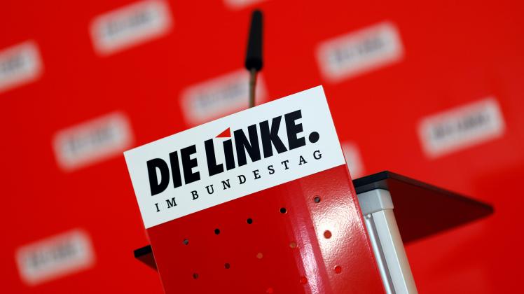 Logo der Partei Die Linke im Deutschen Bundestag. (Themenbild, Symbolbild) Berlin, 16.12.2021 *** Logo of the party Die