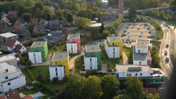Die „Lego-Häuser“ an der Kaiserstraße in Lingen: Hier bietet das Studentenwerk Osnabrück 89 Wohnplätze für Studierende.