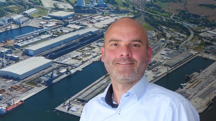 Das Jubiläum des Gesamthafenbetriebs in Rostock will Geschäftsführer Martin Rotbarth mit seinen Mitarbeitern auf einer Fährüberfahrt begehen.
