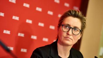 PK: Susanne Henning-Wellsow äussert sich zu den Koaltionsgesprächen der Ampel Deutschland, Berlin: Die Parteivorsitzend