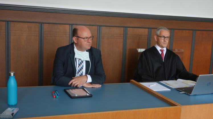 Angeklagter vor dem Amtsgericht Delmenhorst; Bild von 13.5.2020