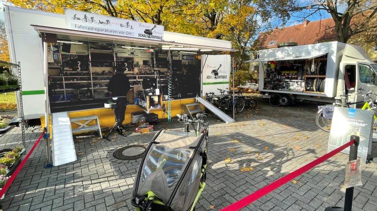 Der mobile Fahrradreparaturservice "Schaltzentrale" macht am Freitag, 29. April, Station auf dem Westerkappelner Kirchplatz. 
