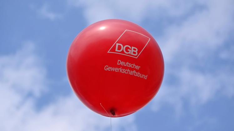 Mai-Kundgebung des DGB zum Tag der Arbeit auf dem Kornmarkt. Nürnberg, 01.05.2022 *** May rally of the DGB for Labor Da