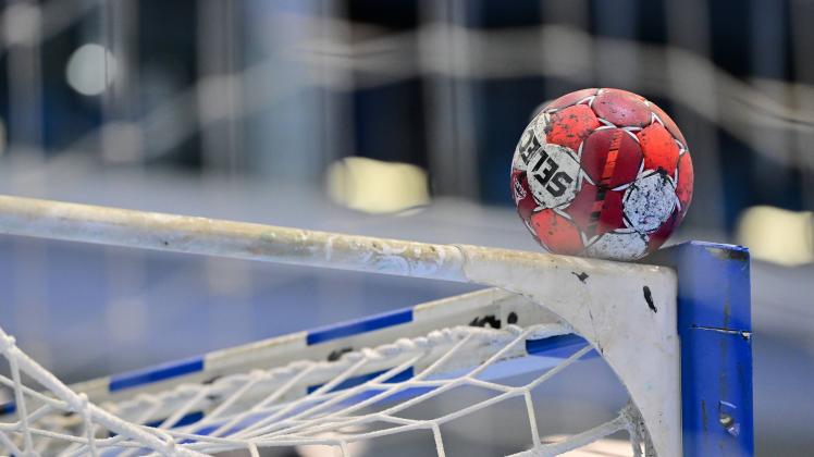 05.02.2022 - Handball - DHB-Pokal - Saison 2021 2022 - Viertelfinale VfL Gummersbach - HC Erlangen HCE - / MeZi - Featur