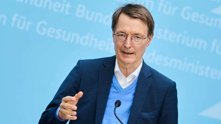 Bundesgesundheitsminister Karl Lauterbach: Evaluierung der Corona-Maßnahmen erst im Herbst? Pressekonferenz Bundesgesundheitsministerium zu Krankenhausreform