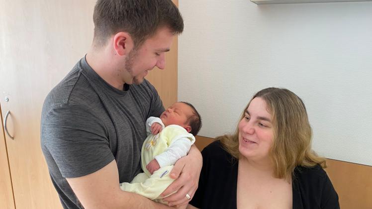 Die Eltern Jessica Stahl und Enrico Rudnitzki sind stolz auf ihre kleine Tochter und freuen sich auf die gemeinsame Zeit mit ihr.