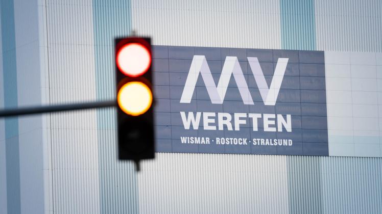 MV Werften in Wismar -   warten  auf den Neuanfang ; 02.09.2020 Foto Volker Bohlmann
