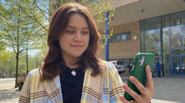 Therese Tünschel ist Medienscout an der Rostocker Don Bosco Schule