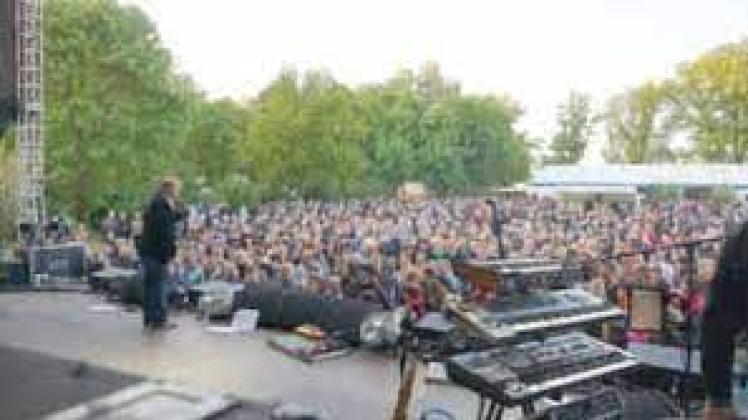Das Dodower Blütenfest war immer auch für die Auftritt großer DDR-Bands vor Publikum gut.