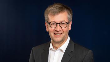 Der SPD-Politiker wurde von Gesundheitsminister Karl Lauterbach zum Beauftragter der Bundesregierung für Sucht- und Drogenfragen ernannt.