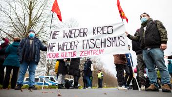 AfD Niedersachsen - Demonstration von AfD-Gegnern