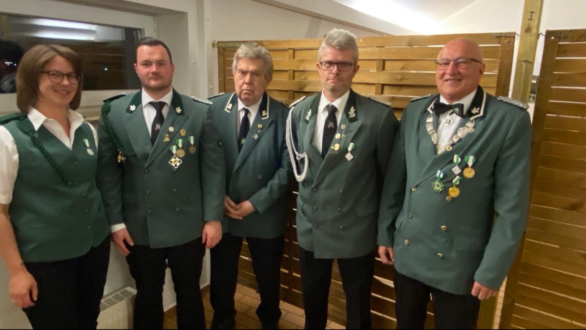  Schützen Bad Essen feiern am dritten Juni-Wochenende Schützenfest Illustration 