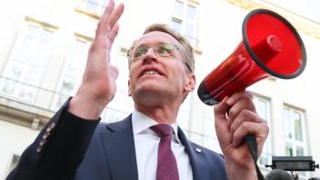 TV-Triell vor der Landtagswahl in Schleswig-Holstein