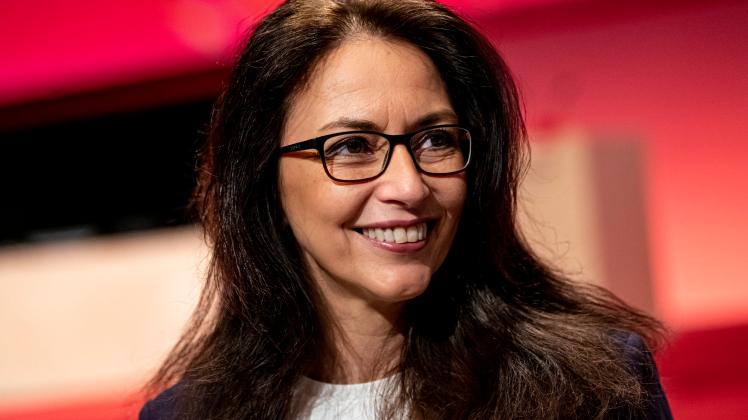 Die neue Vorsitzende des Deutschen Gewerkschaftsbundes (DGB): Yasmin Fahimi. Fortsetzung DGB Bundeskongress