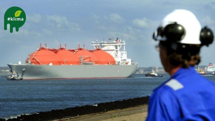 LNG-Tanker in Rotterdam: Reichen die bestehenden europäischen Terminals auch für Deutschlands  Flüssiggas-Importe aus?