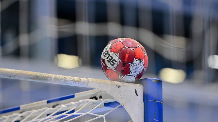 05.02.2022 - Handball - DHB-Pokal - Saison 2021 2022 - Viertelfinale VfL Gummersbach - HC Erlangen HCE - / MeZi - Featur