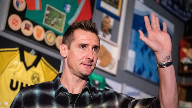 ARCHIV - Miroslav Klose soll als Trainer beim 1. FC Kaiserslautern im Gespräch sein. Foto: Matthias Balk/dpa/Archiv