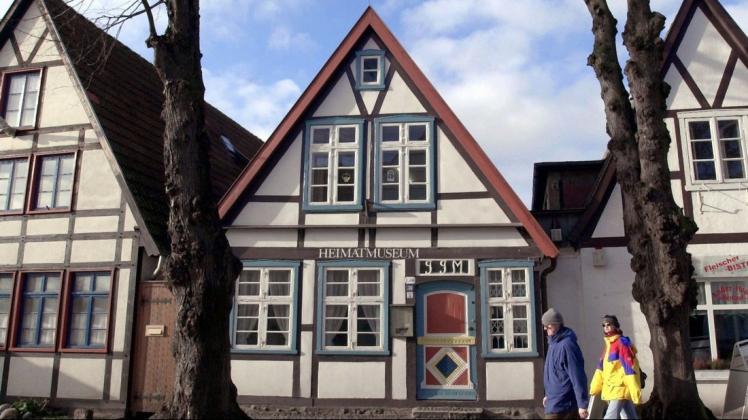 Das Heimatmuseum Warnemünde zeigt nur noch kurze Zeit die Sonderausstellung „200 Jahre Ostseebad Warnemünde“.