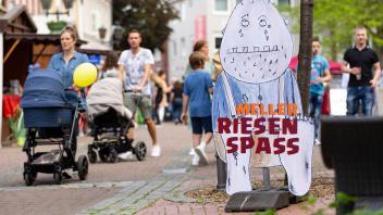 Meller Riesenspass mit Geranienmarkt - das Meller Stadtfest - 14.05.2022