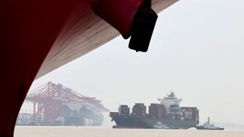 Chinas Volkswirtschaft leidet unter den strengen Corona-Maßnahmen. Foto: Chen Jianli/Xinhua/dpa